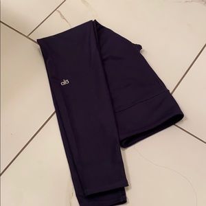 Alo Navy leggings